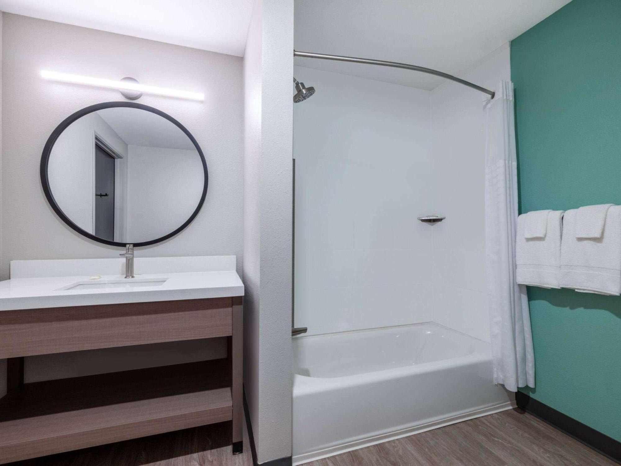 Echo Suites Extended Stay By Wyndham Indianapolis Ameriplex Exterior foto